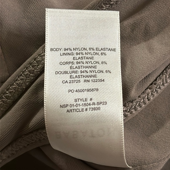 Babaton Square Neck Long Sleeve Bodysuit - Picture 9 of 13